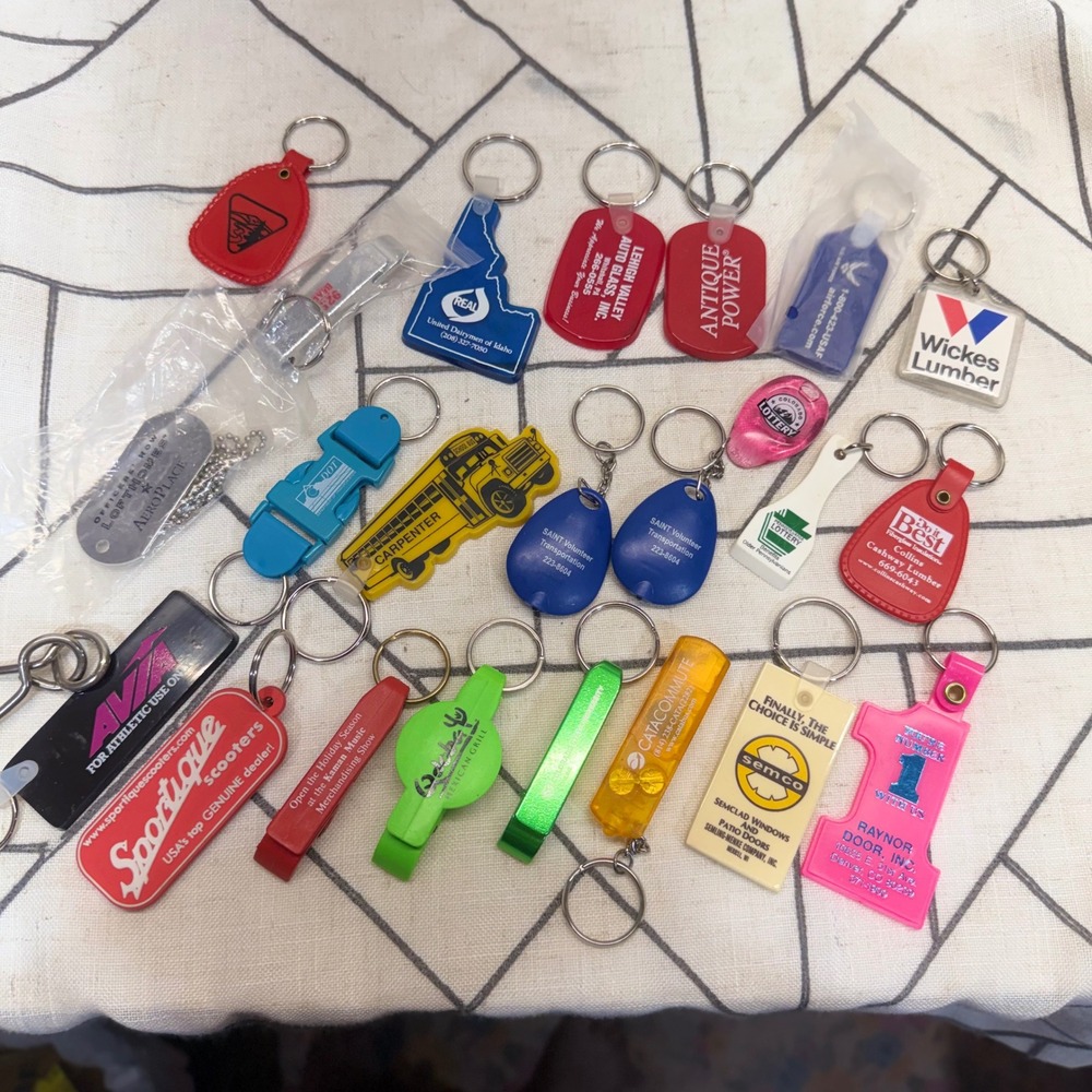 Unbranded Keychain Lot OS Multicolor Vintage Advertising Promotional Mix 22pc